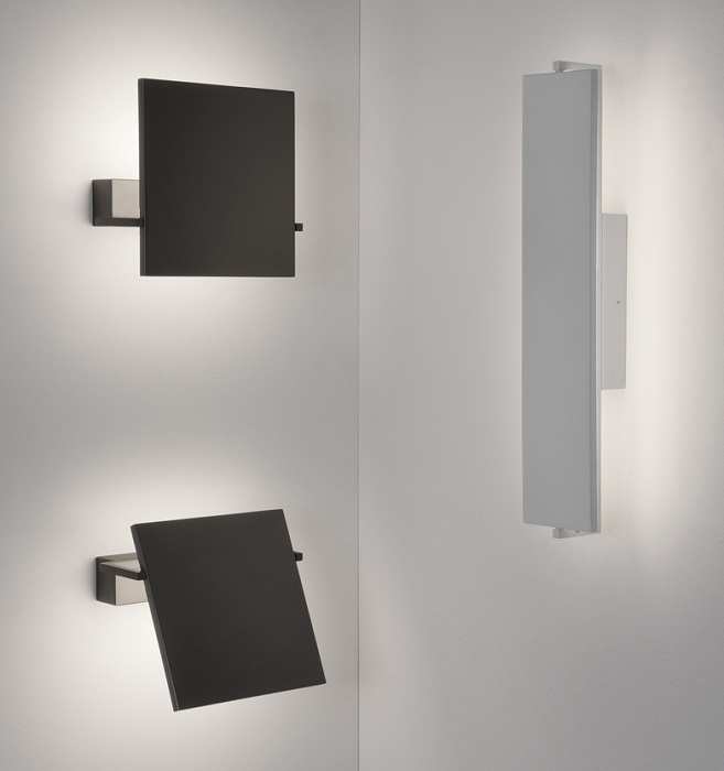 Blancowhite Wall Lamp by Santa and Cole Lamps